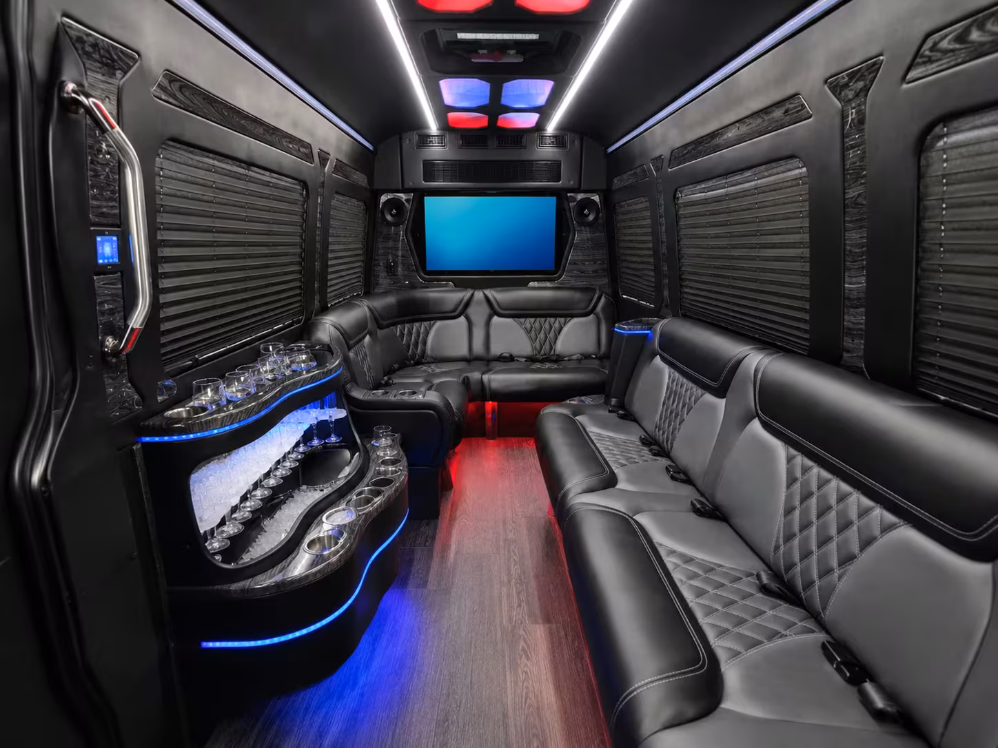accessible bus rentals for beaumont church senior members