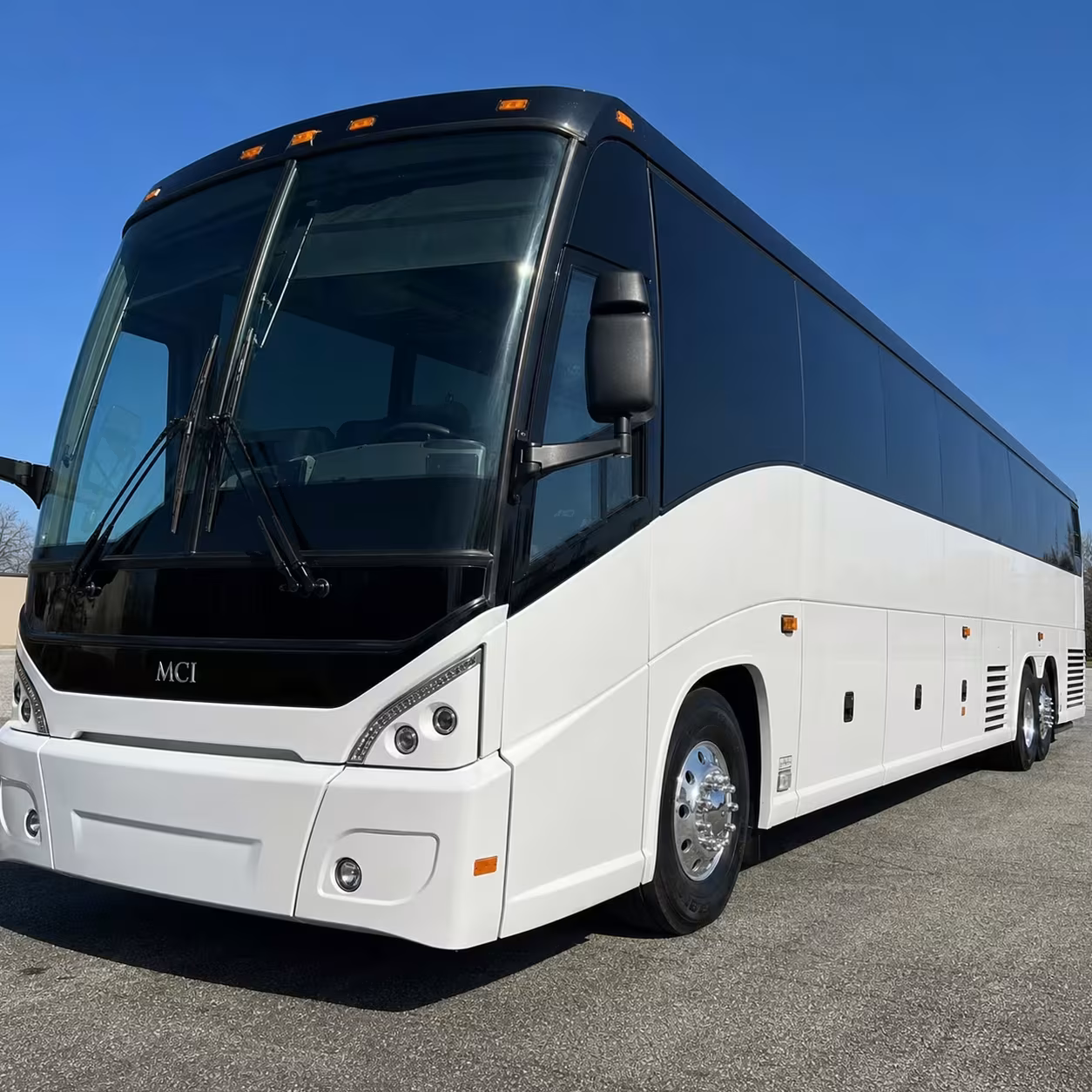 beaumont minibus rentals for jack brooks regional airport