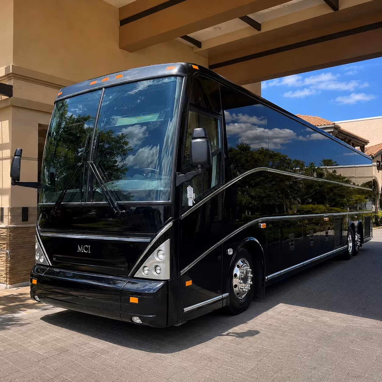 long distance employee charter bus rentals from beaumont