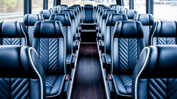 beaumont 20 passenger minibus rental
